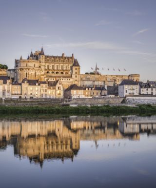 Vue Château Royal d'Amboise depuis la Loire